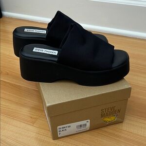 Steve Madden Slinky30 Platform Sandals
